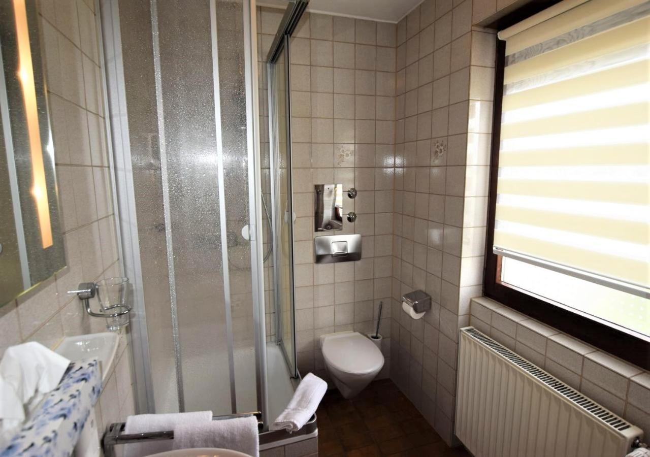 Hotel Alena - Kontaktlos Check-In Filderstadt Rom bilde